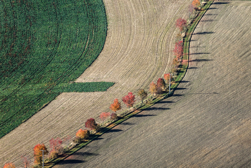 Illustration for article titled The Odd and Mesmerizing Aerial Photos of Klaus Leidorf